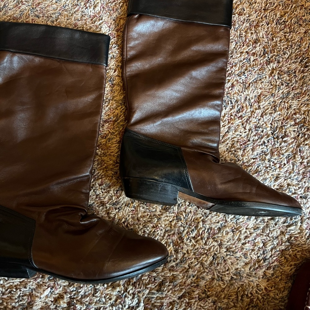 Neiman Marcus brand all leather boots size 8.5